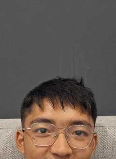 Ryo - Male escort in Bangkok Photo 2 of 3