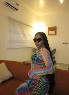 Ryry - Transsexual escort in Dubai Photo 5 of 8