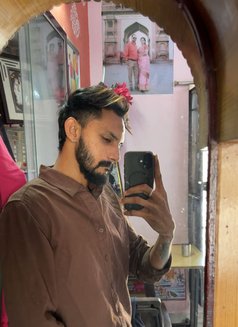 Rytham - Male escort in Jodhpur Photo 2 of 4