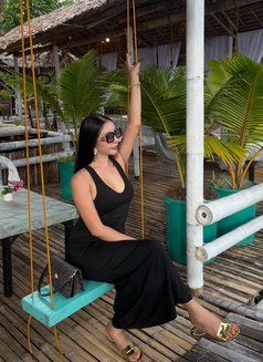 Ryza lee - escort in Boracay Photo 11 of 12