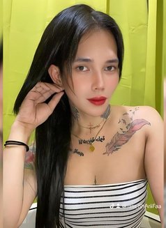 S A M - Transsexual escort in Kuwait Photo 17 of 20
