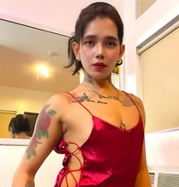 S A M - Acompañantes transexual in Kuwait