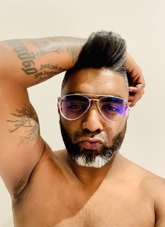 S Angel - Acompañantes masculino in Johannesburg Photo 2 of 9