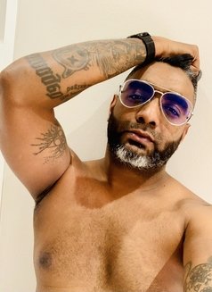 S Angel - Acompañantes masculino in Johannesburg Photo 3 of 9