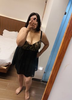 S Baddie - escort in Candolim, Goa Photo 3 of 6