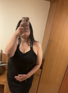 S Baddie - escort in Hyderabad Photo 1 of 9