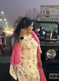 S Baddie - escort in Manali Photo 7 of 7