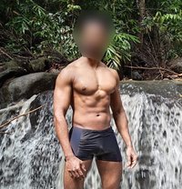 S Jay - Male escort in Colombo