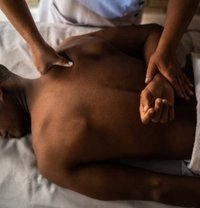 Lustful Fingers Massage - Masajista in Accra