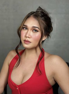 S Tancey - Transsexual escort in Manila Photo 4 of 5