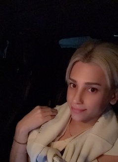 S_x - Transsexual escort in Kuala Lumpur Photo 8 of 17