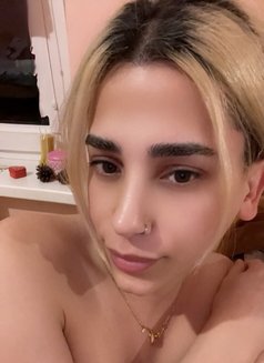S_x - Transsexual escort in Dubai Photo 16 of 16