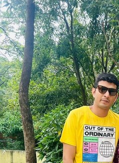 S3xy Men in Dubai - Male escort in Dubai Photo 1 of 1