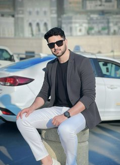 Saad - Male escort in Dammam Photo 4 of 8