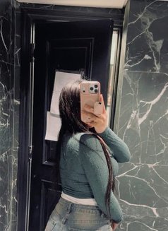 Saam - escort in Cairo Photo 2 of 2