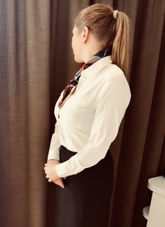 Saana - escort in Zürich Photo 4 of 4