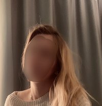 Saana - puta in Zürich