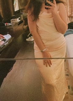 Saanvi Kapoor - escort in Noida Photo 3 of 6