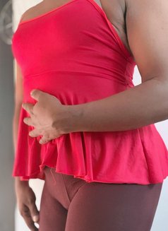 Saara Free Ladyboy for Tour Companions - Transsexual companion in Colombo Photo 3 of 7