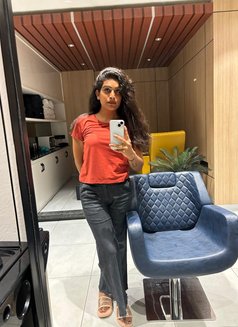 Saara - Transsexual escort in Hyderabad Photo 4 of 7
