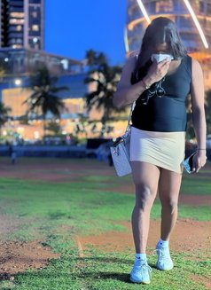 Saara J - Best Ladyboy in town - Acompañantes transexual in Colombo Photo 1 of 30