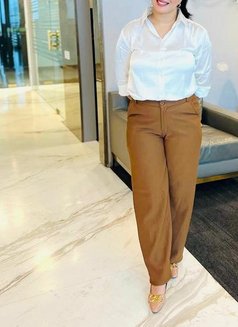 Saasha office girl best sessions - puta in Colombo Photo 2 of 3