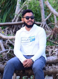 Sabbir Ahmed - Acompañantes masculino in Dhaka Photo 3 of 9