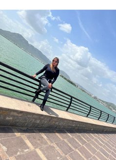 Sabby - escort in Candolim, Goa Photo 2 of 4