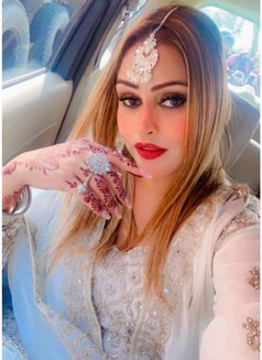 Sabby - escort in Candolim, Goa Photo 3 of 4