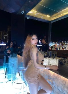 Sabby Lee - escort in Manila Photo 16 of 18