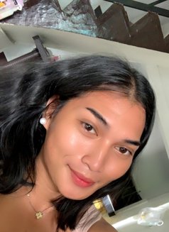 Sabby Wiser - Transsexual escort in Davao Photo 4 of 5
