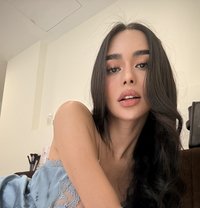 Sabel - escort in Singapore Photo 1 of 22