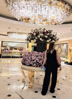 Sabena Independent # - puta in Gurgaon Photo 5 of 9