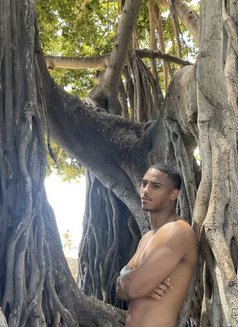 Sabiir - Male escort in Nairobi Photo 1 of 5