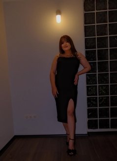 Sabina - escort in Muscat Photo 6 of 6