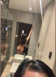 Sabina hot both from Thailand - Transsexual escort in Abu Dhabi Photo 8 of 17
