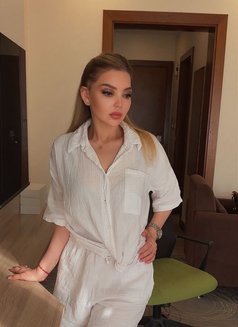 Sabrina - escort in Muscat Photo 21 of 24