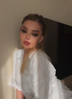 Sabrina - escort in Muscat Photo 22 of 24