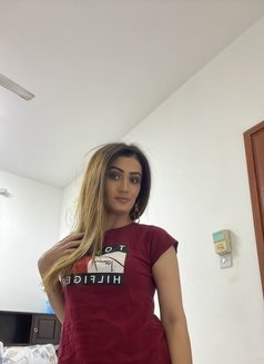 Sabrina - escort in Muscat Photo 2 of 7