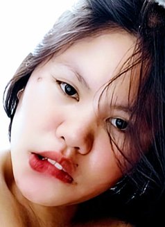 Sabrina - escort in Dubai Photo 2 of 3