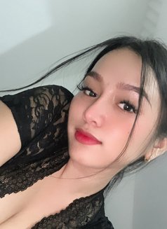 Sabrina - escort in Manila Photo 4 of 10