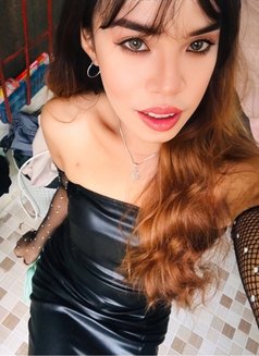 Sabrina - Acompañantes transexual in Cebu City Photo 1 of 2