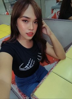 Sabrina - Transsexual escort in Cebu City Photo 3 of 5