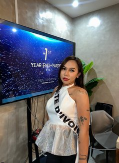 Sabrina - Acompañantes transexual in Davao Photo 7 of 8