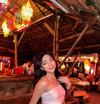 Sabrina - Transsexual escort in Manila