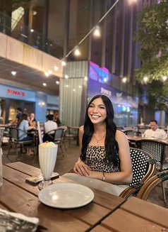 Sabrina - Acompañantes transexual in Manila Photo 5 of 6