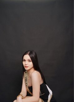 Sabrina - Acompañantes transexual in Manila Photo 4 of 10