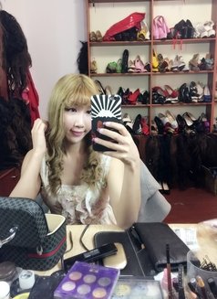 Sabrina In Shanghai - Transsexual escort agency in Shanghai Photo 16 of 19