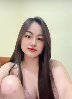Sabrina - puta in Jakarta Photo 7 of 9