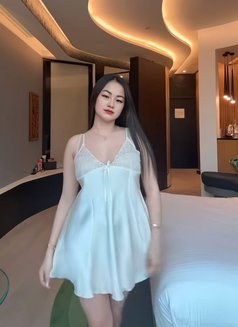 Sabrina - escort in Jakarta Photo 8 of 9